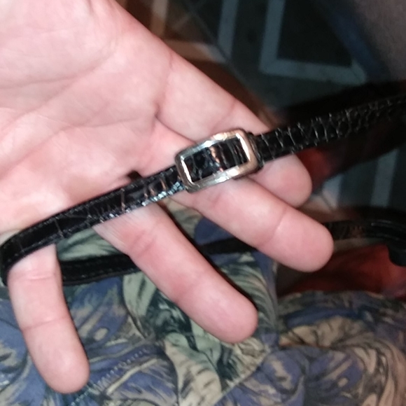 Brighton organisational wallet on a string. - Picture 11 of 12